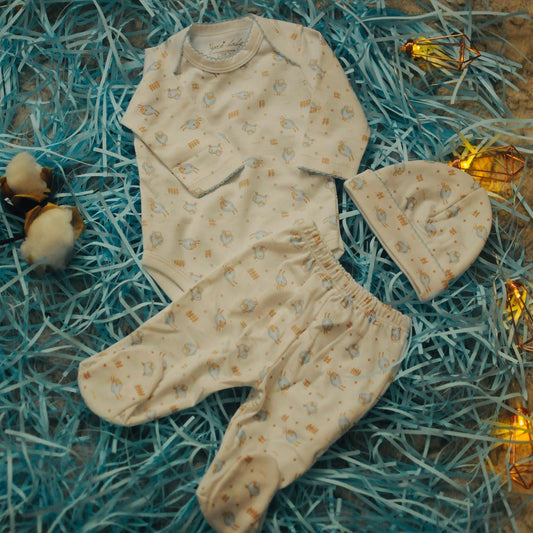 • A J U A R E S •